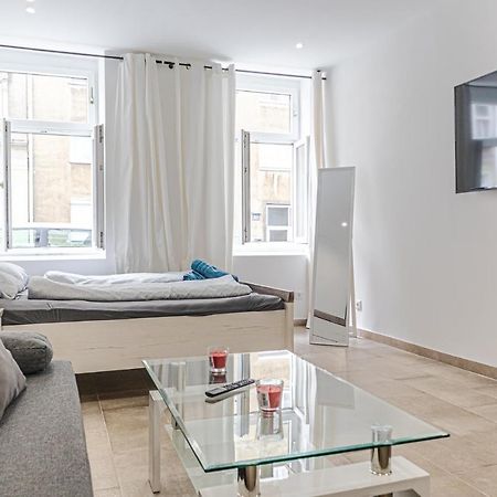9 Min From City Center - Lovely Studio Near U1 Reumannplatz Wina Bagian luar foto