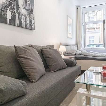 9 Min From City Center - Lovely Studio Near U1 Reumannplatz Wina Bagian luar foto