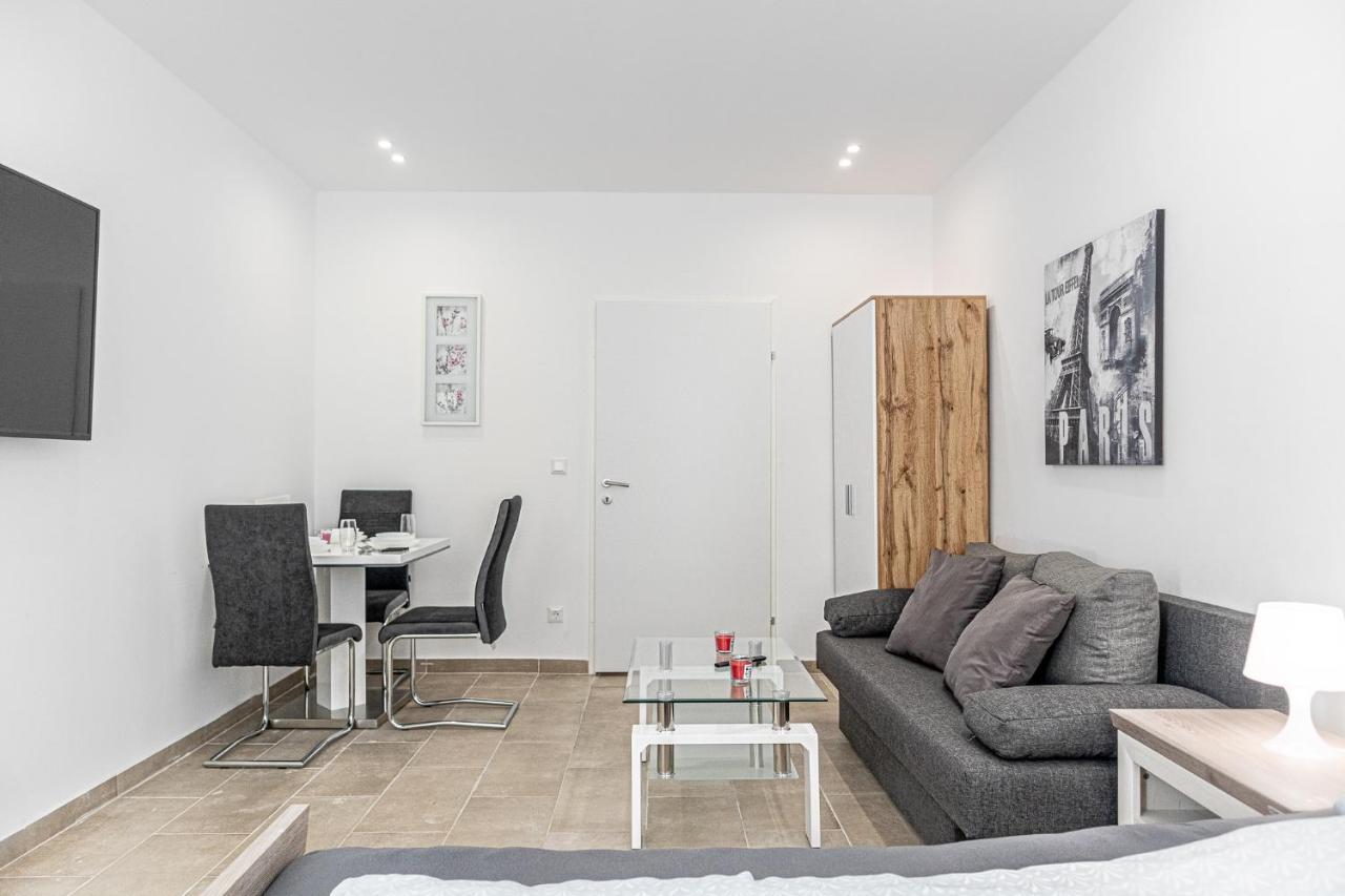 9 Min From City Center - Lovely Studio Near U1 Reumannplatz Wina Bagian luar foto