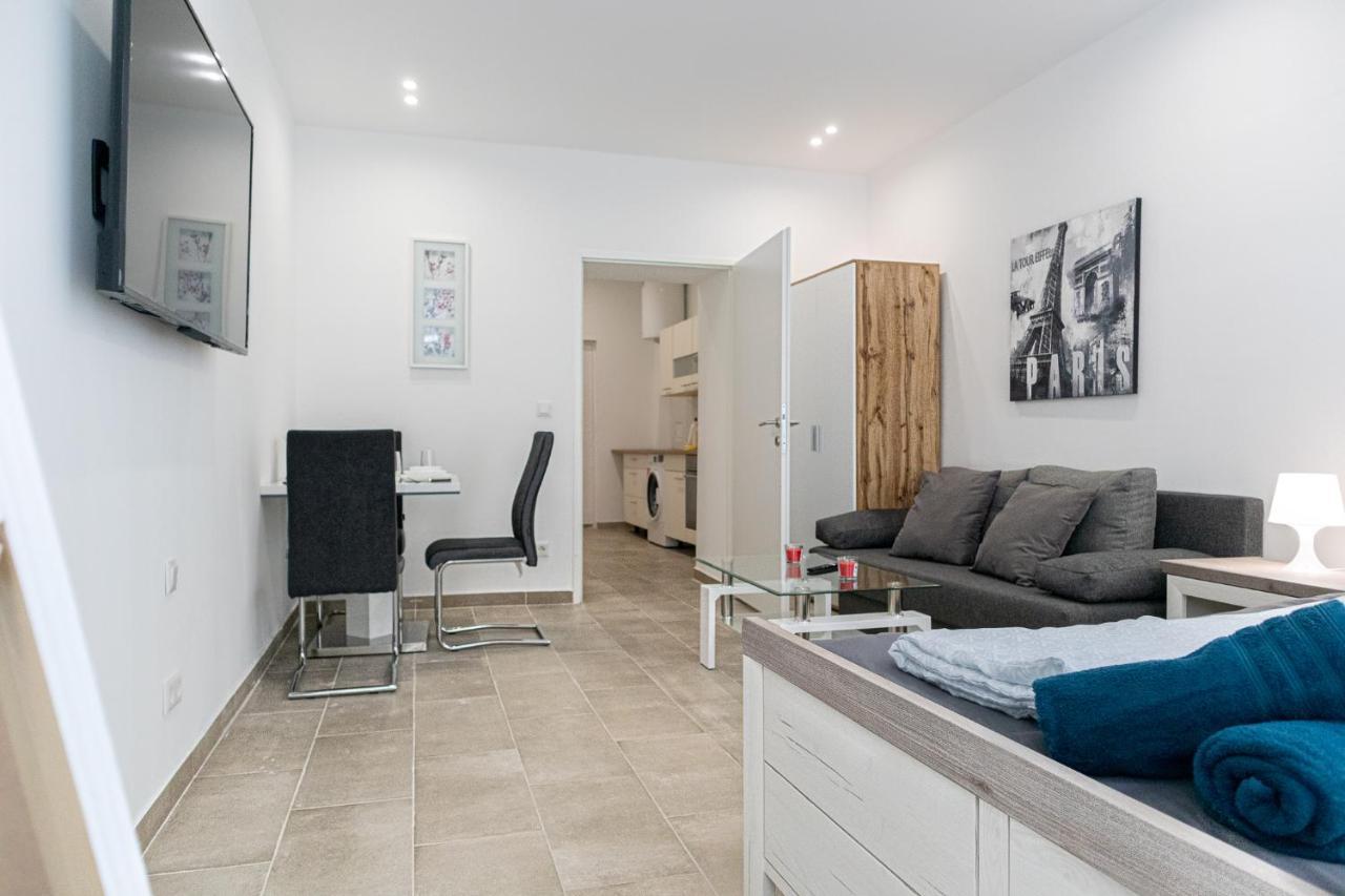 9 Min From City Center - Lovely Studio Near U1 Reumannplatz Wina Bagian luar foto